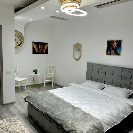 Le Charme אכסניה