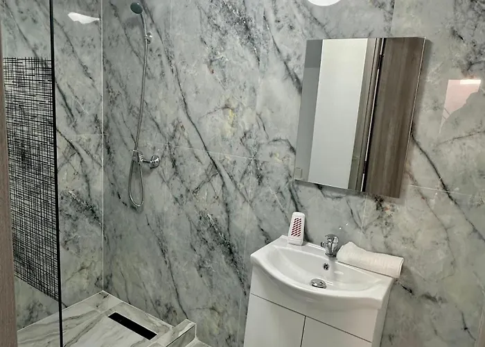 Le Charme * Bukurešť